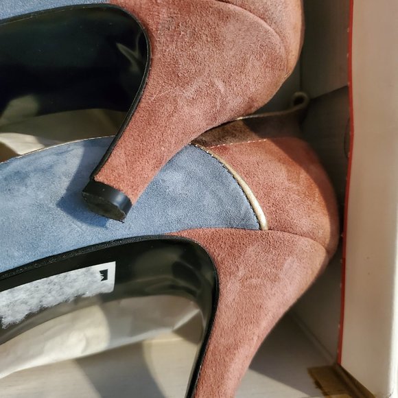 Andre Suede Heels - Picture 8 of 9